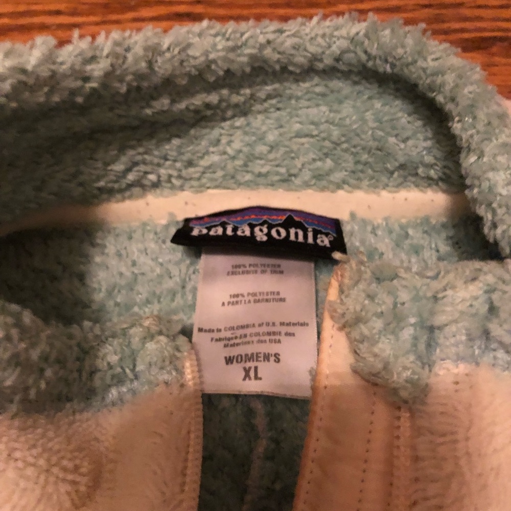 Patagonia R2 Fleece Jacket - Picture 3 of 4